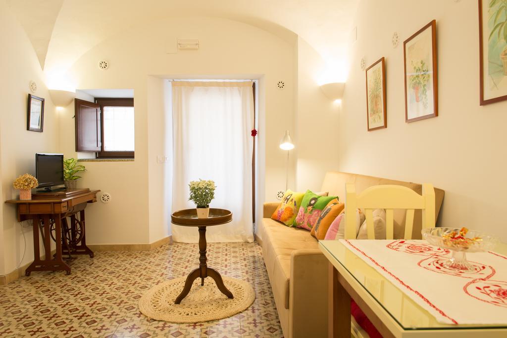 Apartamento Adarve Caces Exterior foto